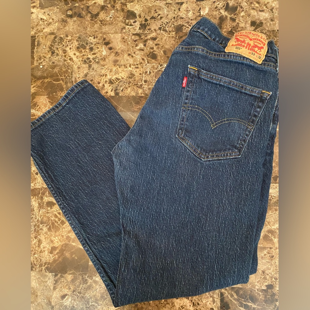 Levi's Men's Dark Blue Relaxed Jeans